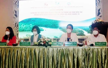 Đoàn công tác làm việc tại tỉnh Bến Tre