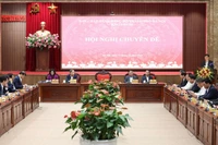 Hội nghị chuyên đề của Ban Chấp hành Đảng bộ thành phố Hà Nội sáng 13/12. (Ảnh: Viết Thành)
