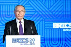Tổng thống Nga Vladimir Putin trong cuộc họp báo trước lễ khai mạc hội nghị cấp cao BRICS.