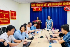 Giám đốc Trung tâm Chuyển đổi số Thành phố Hồ Chí Minh Võ Thị Trung Trinh phát biểu tại hội nghị tập huấn.