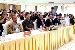 Nhà báo, nhà thơ Nguyễn Hồng Vinh tham dự Lễ ra mắt Hội đồng Lý luận, Phê bình văn học nghệ thuật trung ương nhiệm kỳ 2021-2026, sáng 26/10 tại Hà Nội.