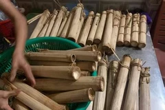 Chưa thử cơm lam người Tày, chưa thật tỏ tường xứ Lạng.