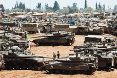 Quân đội Israel tập kết tại biên giới với Dải Gaza. Ảnh: ABC NEWS