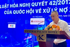 Ông Nguyễn Đức Lệnh, Phó Giám đốc Ngân hàng Nhà nước khu vực 2 phát biểu. 