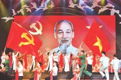 Tiết mục nghệ thuật tại Chương trình Giao lưu điển hình toàn quốc trong học tập và làm theo tư tưởng, đạo đức, phong cách Hồ Chí Minh năm 2024 với tên gọi “Hồ Chí Minh - Hành trình khát vọng”. (Ảnh ĐĂNG KHOA)