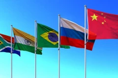 Đại diện cho sự trỗi dậy của các quốc gia Nam và Đông bán cầu, vị thế cũng như tầm ảnh hưởng của khối BRICS ngày càng phát triển.