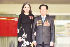 Bà Lê Nữ Thùy Dương cùng bố - doanh nhân, cựu chiến binh Lê Văn Kiểm.