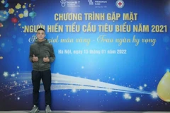 Nguyễn Văn Thanh tham gia chương trình “Gặp mặt người hiến tiều cầu tiêu biểu năm 2021". (Ảnh: Viện Huyết học) 