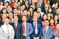 Các đại biểu trí thức, kiều bào tham dự Xuân quê hương 2023. (Ảnh: KHÁNH AN) 