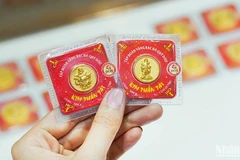 Ngày 5/9, giá vàng trong nước tiếp đà tăng không ngừng, chinh phục đỉnh mới dù giá vàng thế giới hạ nhiệt. (Ảnh: ĐĂNG ANH)