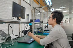 Hoạt động nghiên cứu tại Trung tâm Điện tử và Vi mạch bán dẫn Khu Công nghệ cao Thành phố Hồ Chí Minh (ESC).