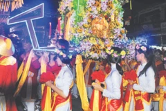 Một nghi lễ trong Lễ hội vía Bà Chúa Xứ núi Sam. 