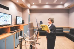 Bà Midori Kato 
