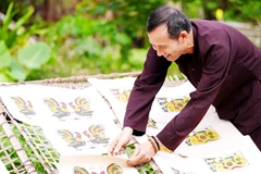 Niềm vui người làm nghề tranh Đông Hồ.