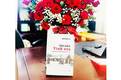 Mỗi người đều một cõi Vinh