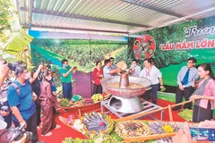 Du lịch Cà Mau có sự khởi sắc rõ rệt trong năm 2022 .