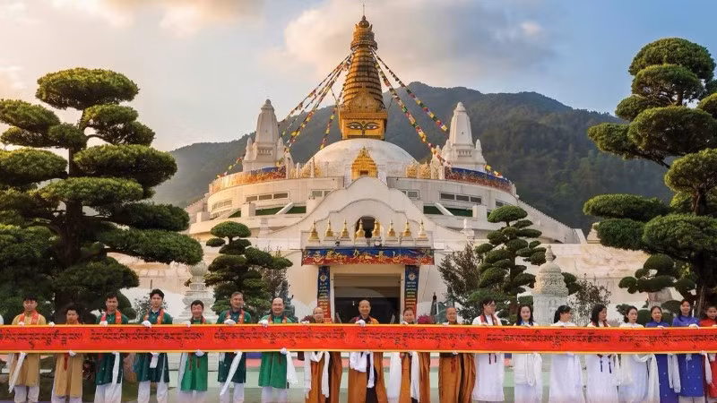 Cuộn thư pháp Đại Bi Quan Âm trong một phiên bản nhỏ khác.