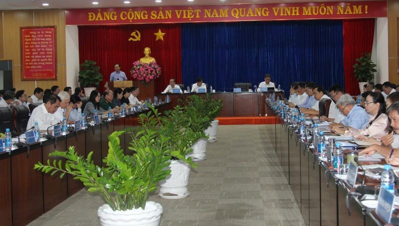 Toàn cảnh buổi làm việc.