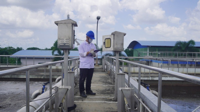 Nhà máy xử lý nước thải của Khu công nghiệp Hiệp Phước. (Ảnh: THẾ ANH) nha-may-xly-nuoc-thai-tai-knc-hiep-phuoc-8665.jpg