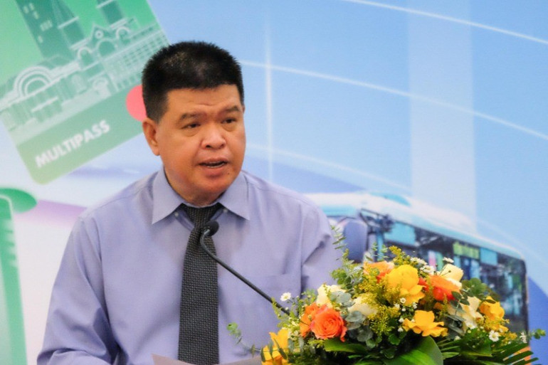 Ông Bùi Hòa An, Phó Giám đốc Sở Xây dựng Thành phố Hồ Chí Minh nhấn mạnh: Hoạt động tôn vinh đội ngũ lái xe, nhân viên cũng là cách lan tỏa hình ảnh tích cực về giao thông công cộng. (Ảnh: QUÝ HIỀN) vinh-danh-anh-an-5778.jpg