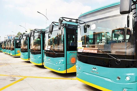 Hệ thống xe buýt điện kết nối tuyến Metro Bến Thành-Suối Tiên.