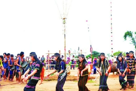 Lâm Đồng tăng cường phát huy giá trị văn hóa truyền thống gắn phát triển du lịch. (Ảnh MAI VĂN BẢO)