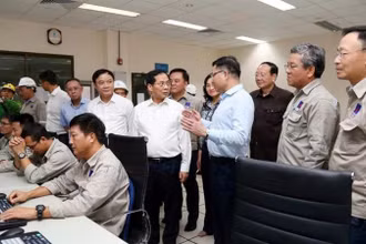 Phó thủ tướng Bùi Thanh Sơn thăm nhà máy Đạm Phú Mỹ