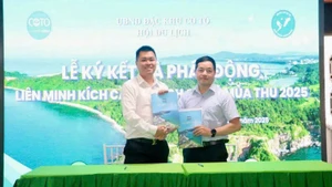 Các doanh nghiệp hợp tác và phát động liên minh kích cầu du lịch Cô Tô mùa thu 2025. 