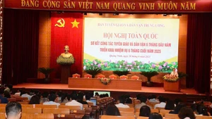 Quang cảnh hội nghị.