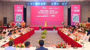 Quang cảnh Diễn đàn Kinh tế tư nhân Việt Nam (VPSF) 2025 tổ chức tại Quảng Ninh.