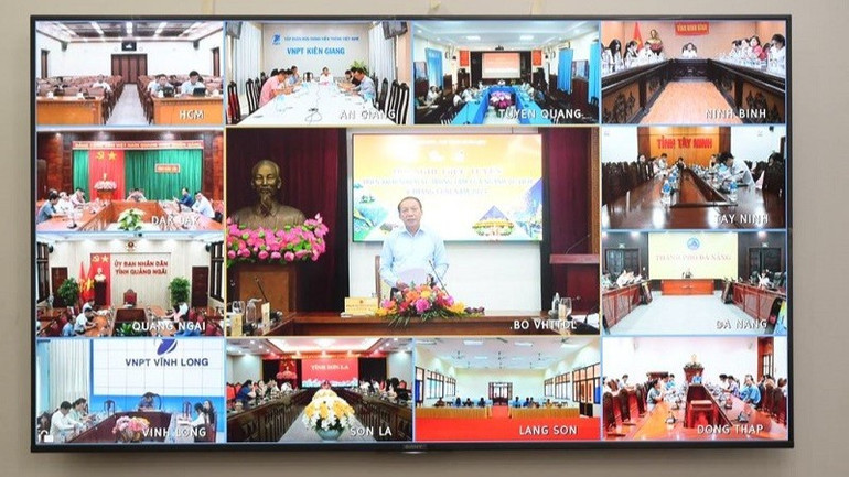 Hội nghị được tổ chức theo hình thức trực tiếp kết hợp trực tuyến. truc-tuyen-5481.jpg
