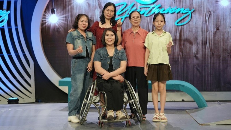 Không chỉ vươn lên bằng nghị lực, chị Nguyễn Thị Kim Oanh còn mở ra "cánh cửa" hòa nhập để những người khuyết tật tìm thấy sự tự tin, năng lượng sống tích cực. (Ảnh: BTC) the-thao-nkt-7817.jpg