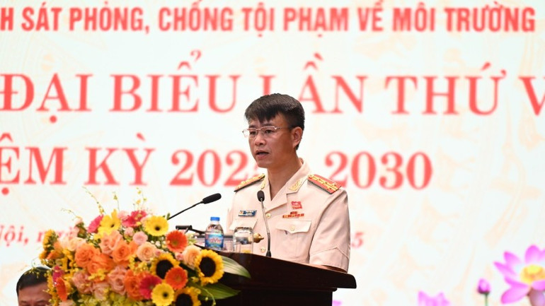 Đại tá Thân Văn Hải, Bí thư Đảng ủy, Cục trưởng Cảnh sát phòng, chống tội phạm về môi trường diễn văn khai mạc đại hội. z6876850129704-4a03edffa10dcecdd0099d94d1950019-7498.jpg