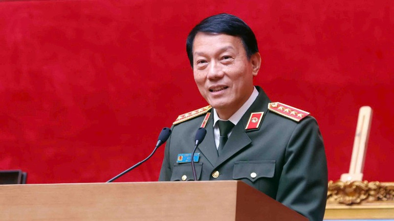 Jenderal Luong Tam Quang berbicara pada upacara penandatanganan Peraturan. gen-h-z7299349696319-58601904dbd0677c7b211f63680f0317-4432.jpg