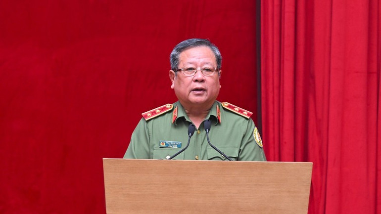Lieutenant General Pham Dang Khoa, Director of the Immigration Department, delivered the opening speech. 5-5202-2124.jpg