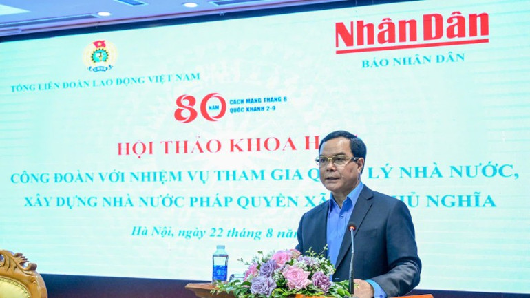Chủ tịch Tổng Liên đoàn Lao động Việt Nam Nguyễn Đình Khang khai mạc hội thảo. gen-h-z6931994216445-49ee7f8f241d720b2f4b06f06ac64cb2-100.jpg