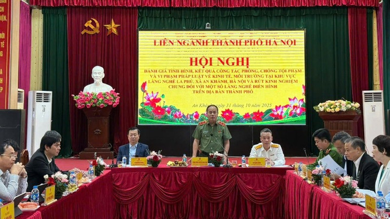 Hội nghị liên ngành đánh giá kết quả phòng, chống tội phạm và vi phạm pháp luật về kinh tế môi trường tại khu vực làng nghề La Phù. gen-h-z7174421231951-ee17d0076ad441b01198e9248358d8dc-1432.jpg