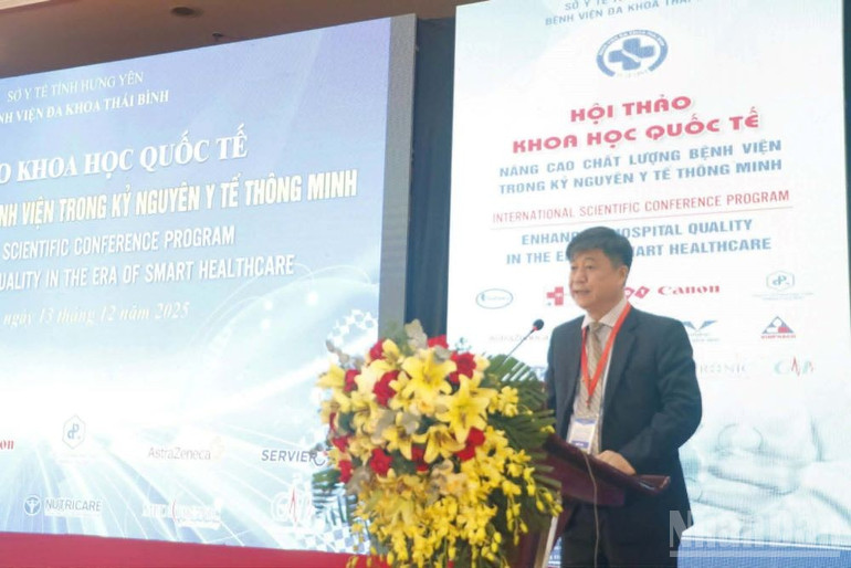 מר דין אן טואן, מנהל מחלקת בריאות האם והילד (משרד הבריאות), אישר כי שירותי בריאות חכמים הופכים לאבן יסוד במערכת הבריאות המודרנית. ndo_br_download.jpg