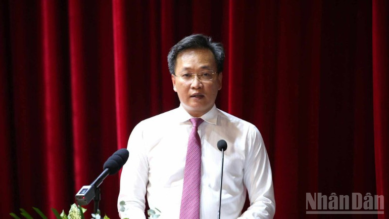 Bí thư Tỉnh ủy Hưng Yên Nguyễn Hữu Nghĩa phát biểu tại Đại hội. ndo_br_3-7302.jpg