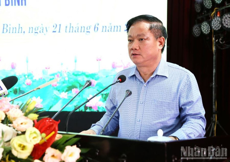 Bí thư Tỉnh ủy Thái Bình Nguyễn Khắc Thận đề nghị các địa phương tiếp tục thúc đẩy giảm nghèo bền vững cho các đối tượng trên địa bàn. ndo_br_be1c583a3c6940d41e8ba8e855e1c87f.jpg