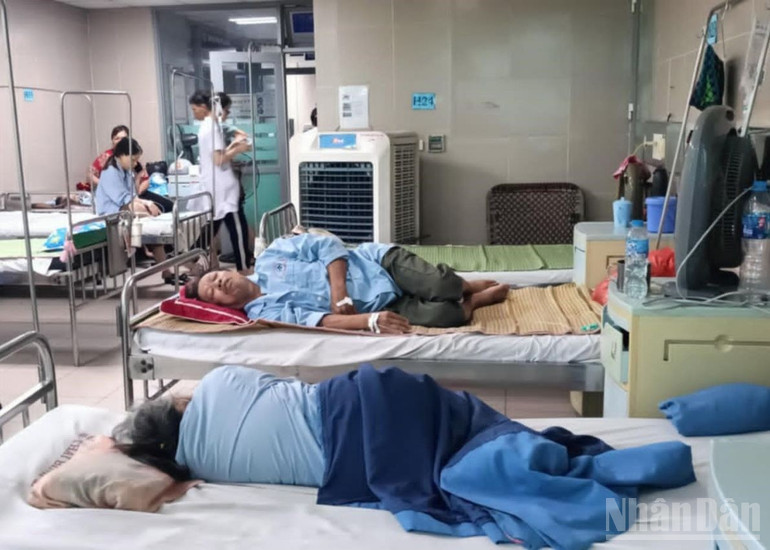 Các buồng bệnh nhân tại tầng 9 đã được bố trí quạt hơi nước công suất lớn. ndo_br_3-5402.jpg