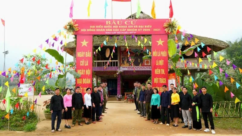 Xã Nghĩa Đô Sáng Tạo Trang Trí Điểm Bầu Cử, Đẩy Mạnh Tuyên Truyền Ngày Hội Toàn Dân