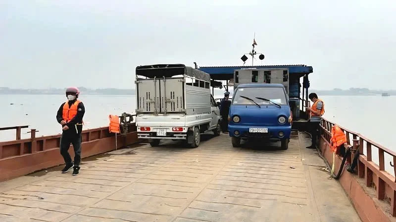 Hà Nội triển khai kế hoạch tăng cường an toàn giao thông đường thủy nội địa