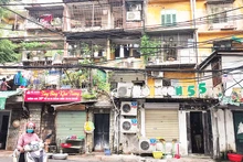 Chung cư cũ cần cải tạo, xây dựng lại. 