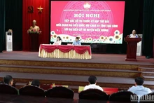 Quang cảnh buổi tiếp xúc cử tri tại tỉnh Thái Bình.