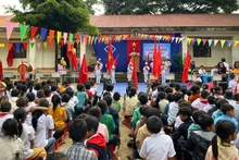 Học sinh dân tộc thiểu số huyện Tu Mơ Rông, tỉnh Kon Tum đón chào năm học mới 2024-2025