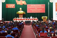 Quang cảnh buổi gặp gỡ, đối thoại.