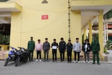 Nhóm đối tượng tổ chức đưa người nước ngoài nhập cảnh trái phép vào Việt Nam bị lực lượng Bộ đội Biên phòng Quảng Ninh bắt giữ.