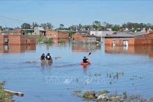 Ngập lụt do mưa bão tại Bahia Blanca, Buenos Aires, Argentina, ngày 9/3/2025. Ảnh: REUTERS/TTXVN