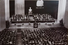 Thực hiện mục tiêu độc lập dân tộc và chủ nghĩa xã hội ở Việt Nam giai đoạn 1975-1986